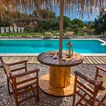 Villa Driftwood Karavádhos