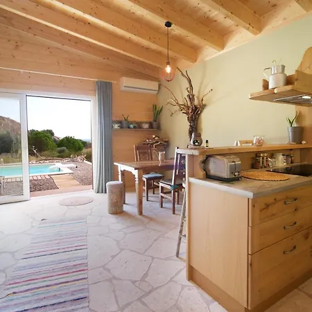 Driftwood Villa *