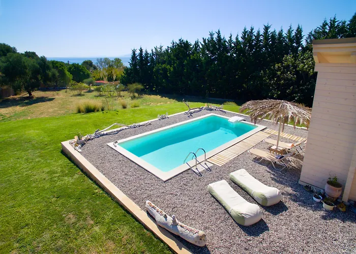 Driftwood Vila Karavádhos