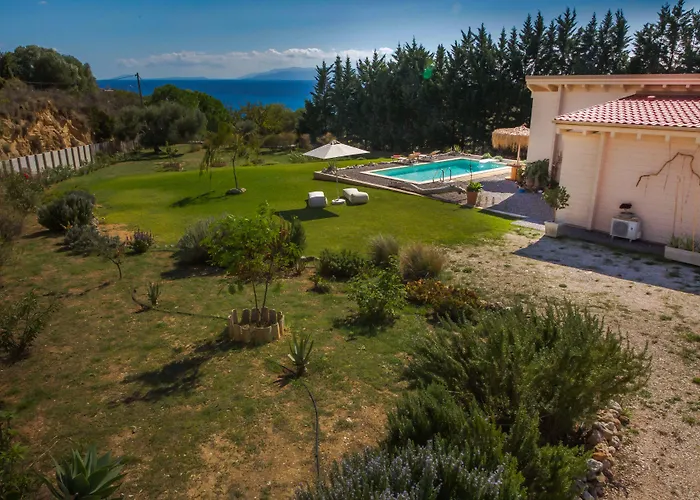 Driftwood * Karavádhos