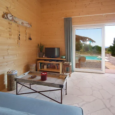 Driftwood Villa *