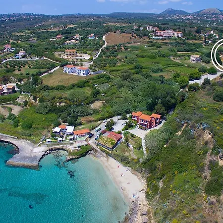 Driftwood Villa Karavádhos